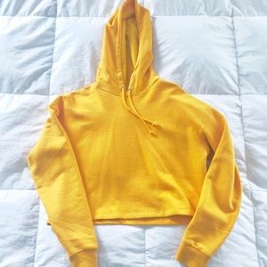 Divided hooded crop top sweatshirt